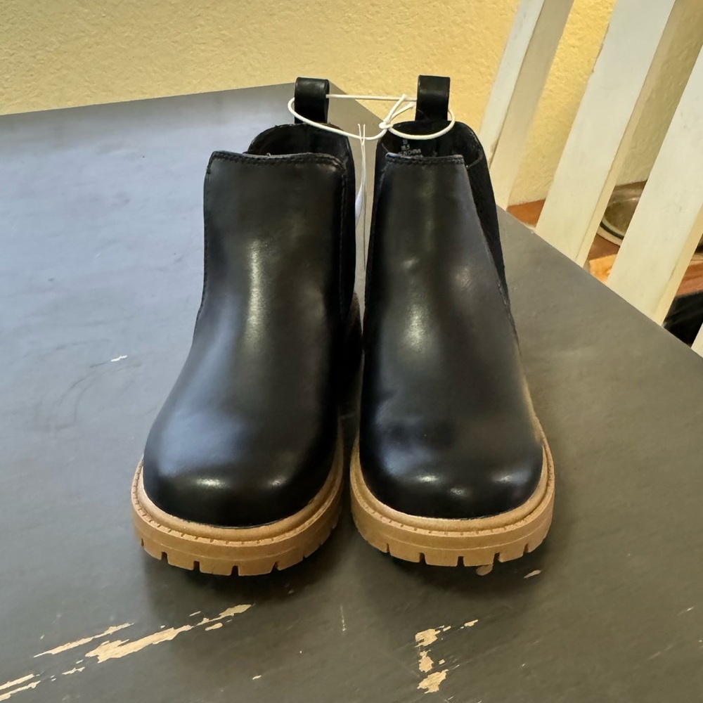 Old Navy - Chelsea Boots Black - Size 10 Toddler